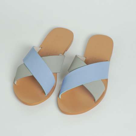 Jerusalem Sandals｜SLIPPERS (NO.519 BETHANY BROWN) Bethany - Women's Brown Leather Cross Strap Sandal