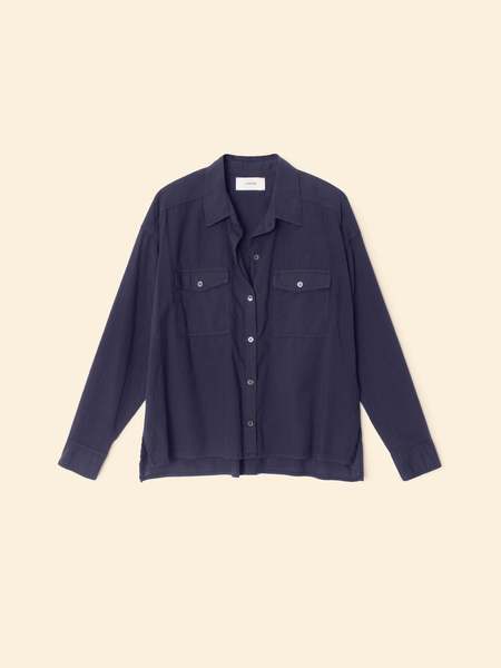 お値下げPriscavera Laced Button Downストライプシャツ Banker Stripes Laced Button Down – PRISCAVera