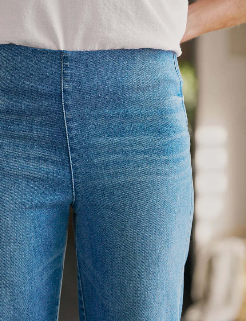 Frank & Eileen Westport Illusion Jean - Medium Washed Denim