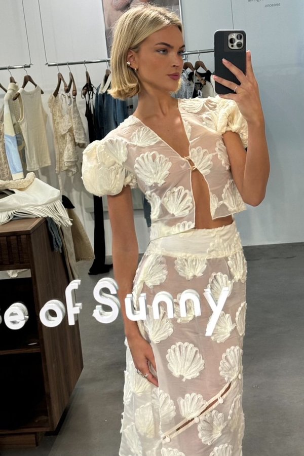 House of Sunny Scattered Shells Applique Blouse - Marble