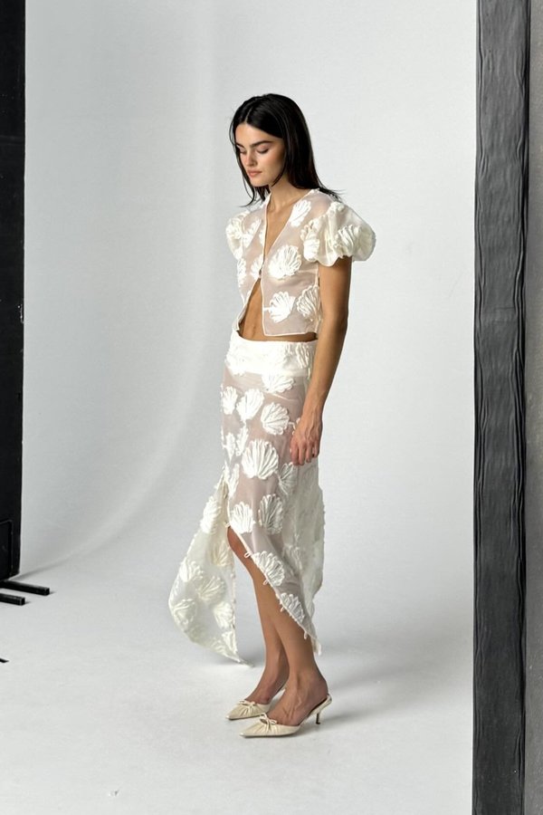House of Sunny Scattered Shells Applique Blouse - Marble