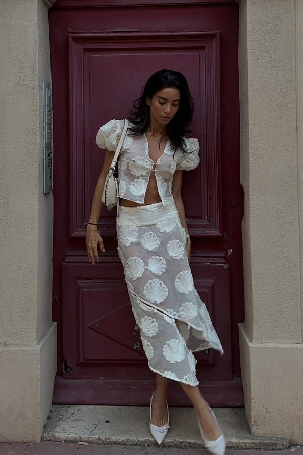 House of Sunny Scattered Shells Applique Blouse - Marble