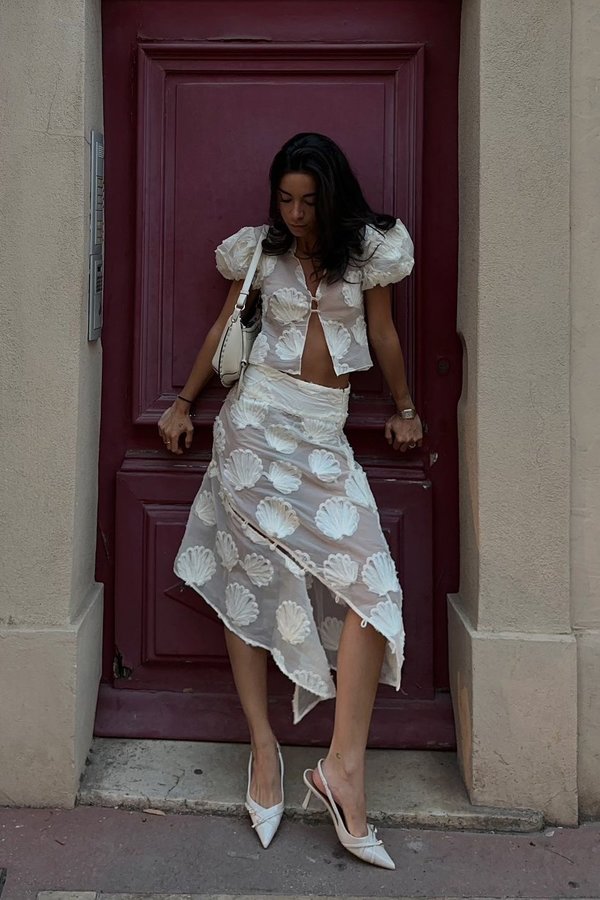 House of Sunny Scattered Shells Applique Blouse - Marble