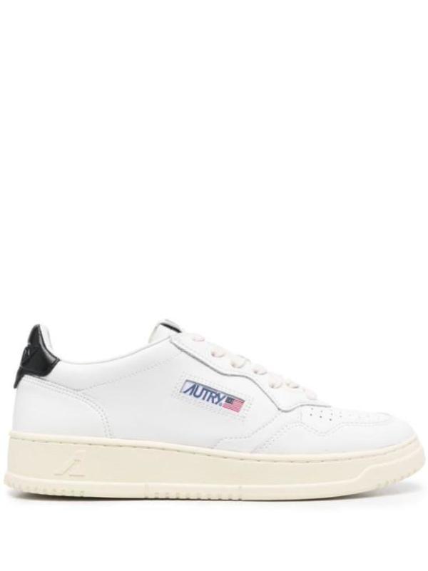 Autry AULWLL22 Sneakers - White/Black