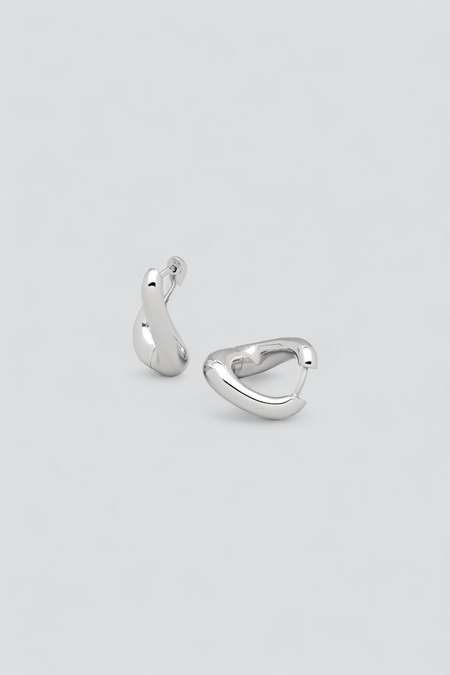 Tom Wood Small Oyster Hoops - Silver | Garmentory