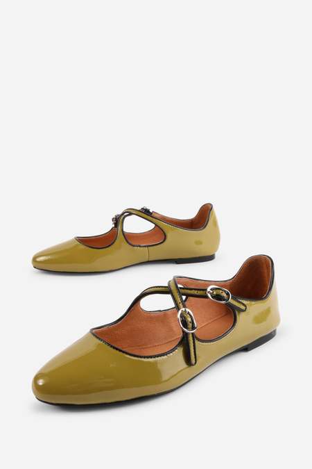 TOGA PULLA BURGUNDY LEATHER FLATS | Garmentory