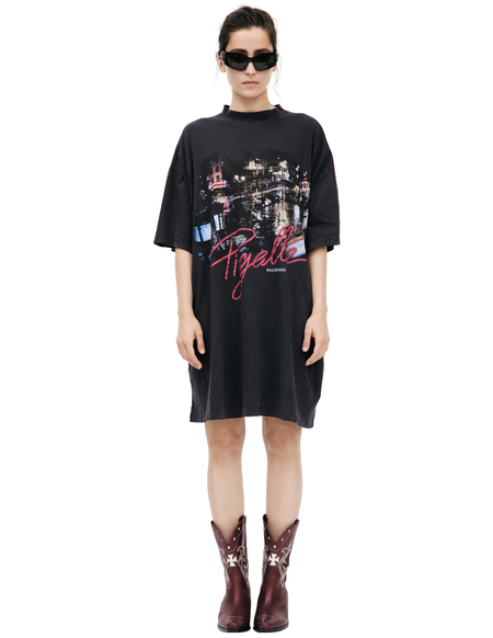 【送料&関税込】Balenciaga Icon Print T-shirt Dress Balenciaga T-Shirt Dress in Black | FWRD