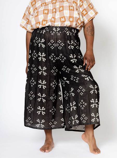 [ANDERSSON BELL]★(WOMEN) HANNAH LASER-CUT CROPPED JACKET ANDERSSON BELL Woven Hannah Laser-Cut Cropped Jacket - Brown