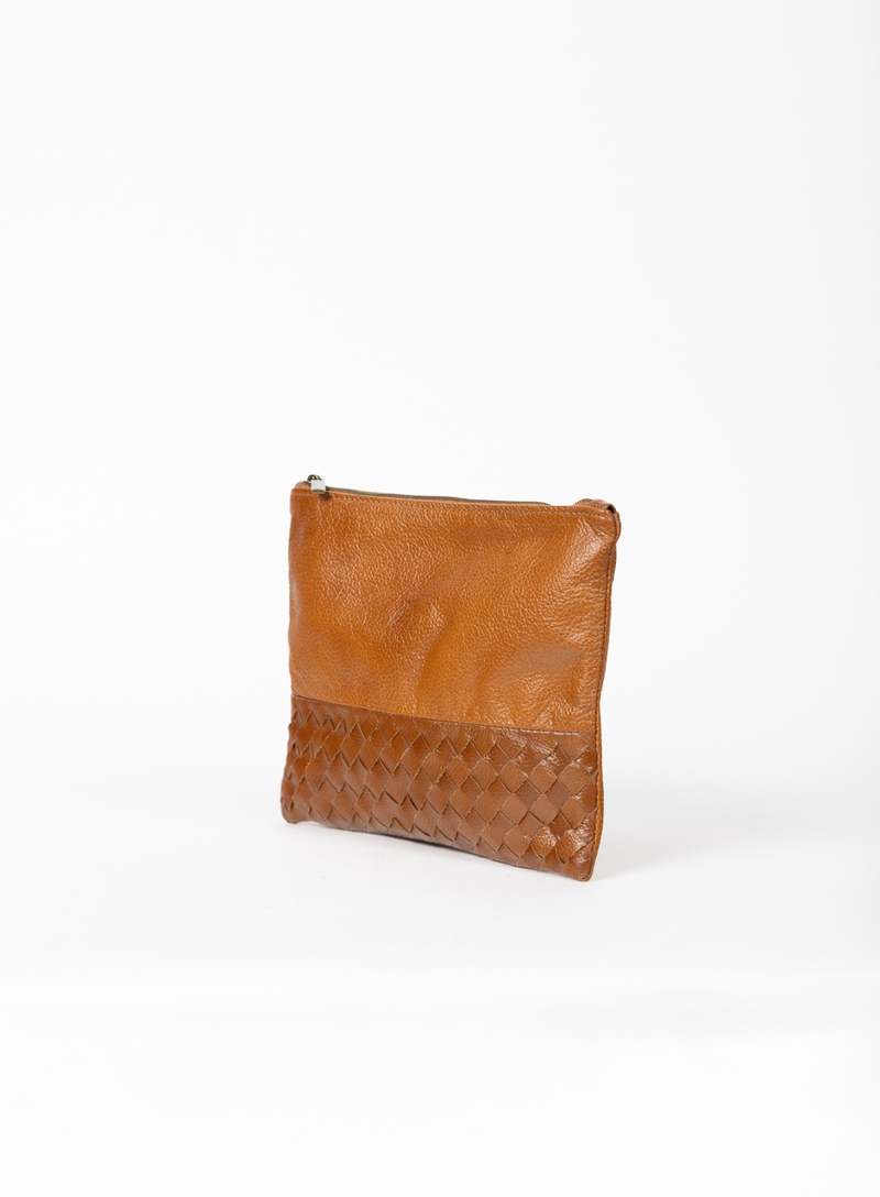 Deux Mains Woven Pouch - Cognac Deux Mains Woven Pouch - Cognac