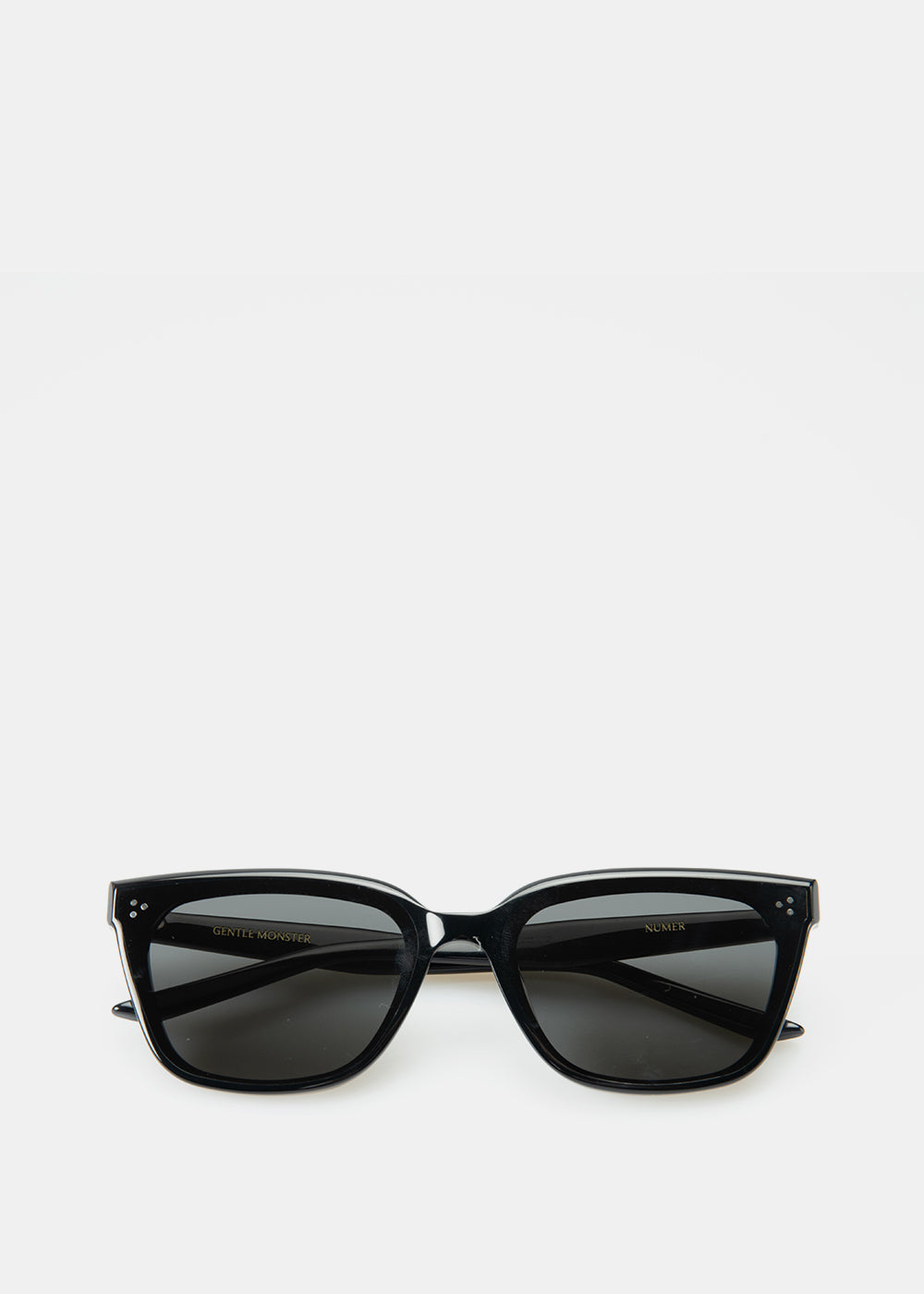 Gentle Monster Numer-01 Sunglasses - Black | Garmentory