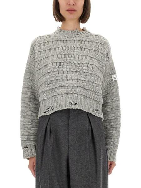 Chinti & Parker Ditsy Daisy セーター Chinti and Parker CASHMERE-BLEND DITSY DAISY SWEATER