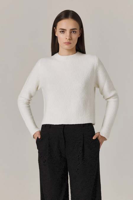 (取寄) ヴィンス レディース コーテッド コットン プルオーバー Vince women Coated Cotton Pullover Optic White Women's Vince Coated Cotton Pullover | Zappos.com