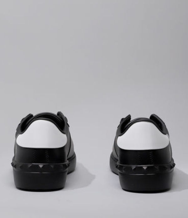 Valentino Garavani Sneakers - Nero Bianco | Garmentory