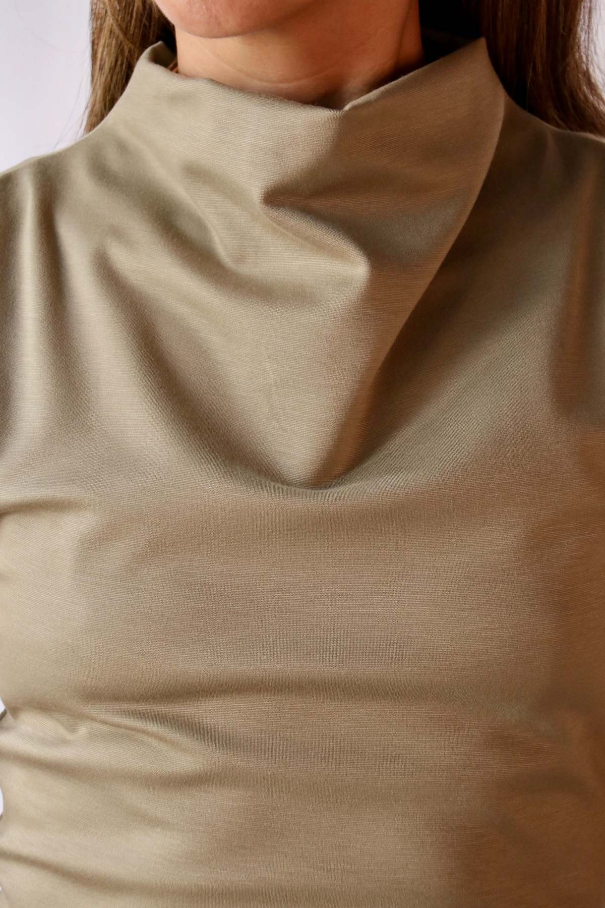 Gauchere Sleeveless Long Dress - Image 2 of 4