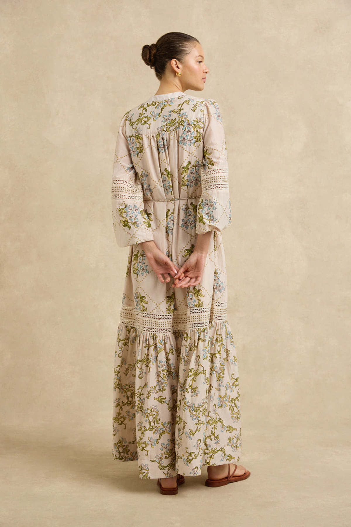 HANNAH Vivanna Jasmine Dress - Image 3 of 4