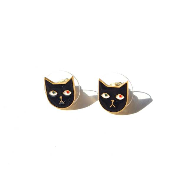 MATTER MATTERS Mini Kitty Tom Earrings