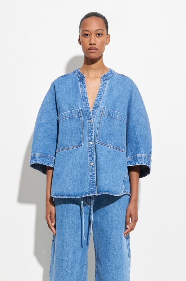 christian wijnants クリスチャンワイナンツ 23SS オーバーサイズデニムシャツジャケット  インディゴ 36 Christian Wijnants Tapari Denim Shirt | Garmentory