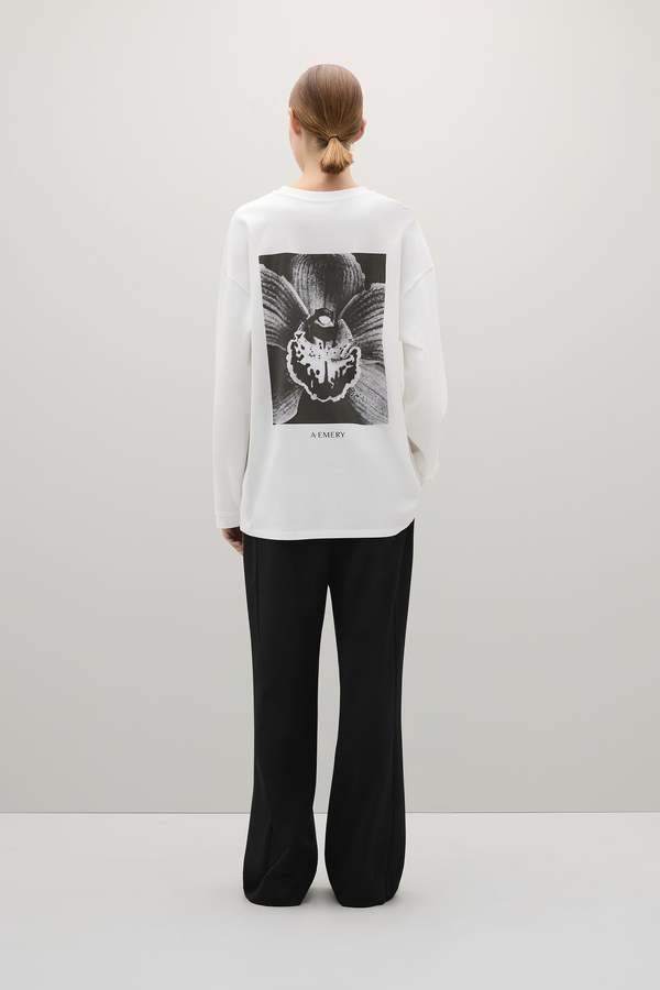A. Emery The Orchid Long Sleeve T-Shirt - Parchment