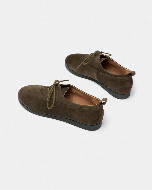 Naguisa Carmen Oxford