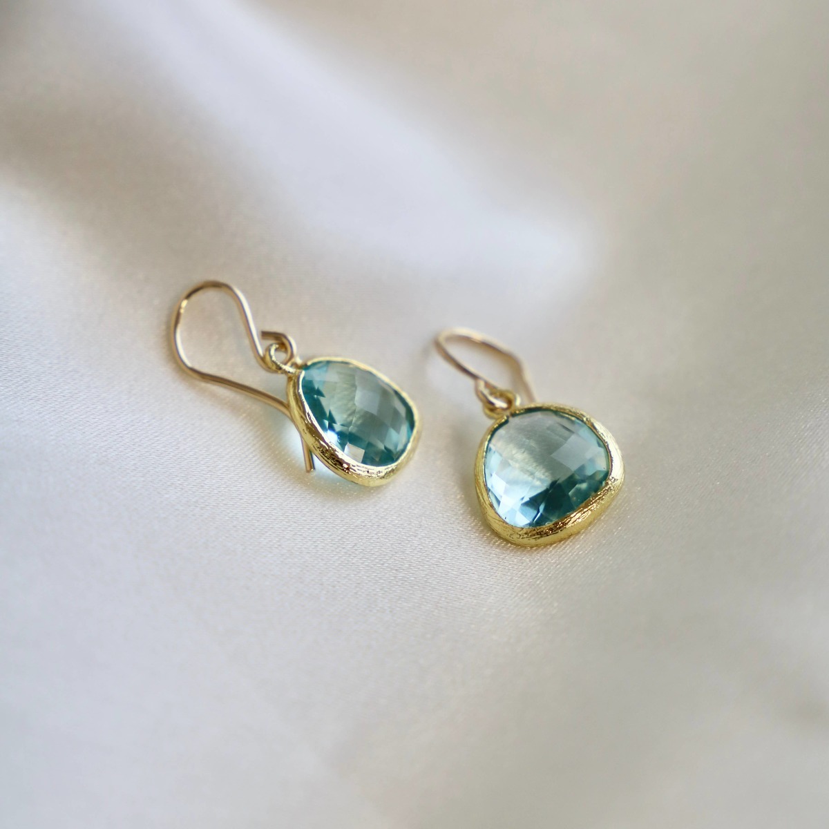 Katie Waltman Jewelry Medium Aquamarine Bezel Earrings - Image 3 of 4
