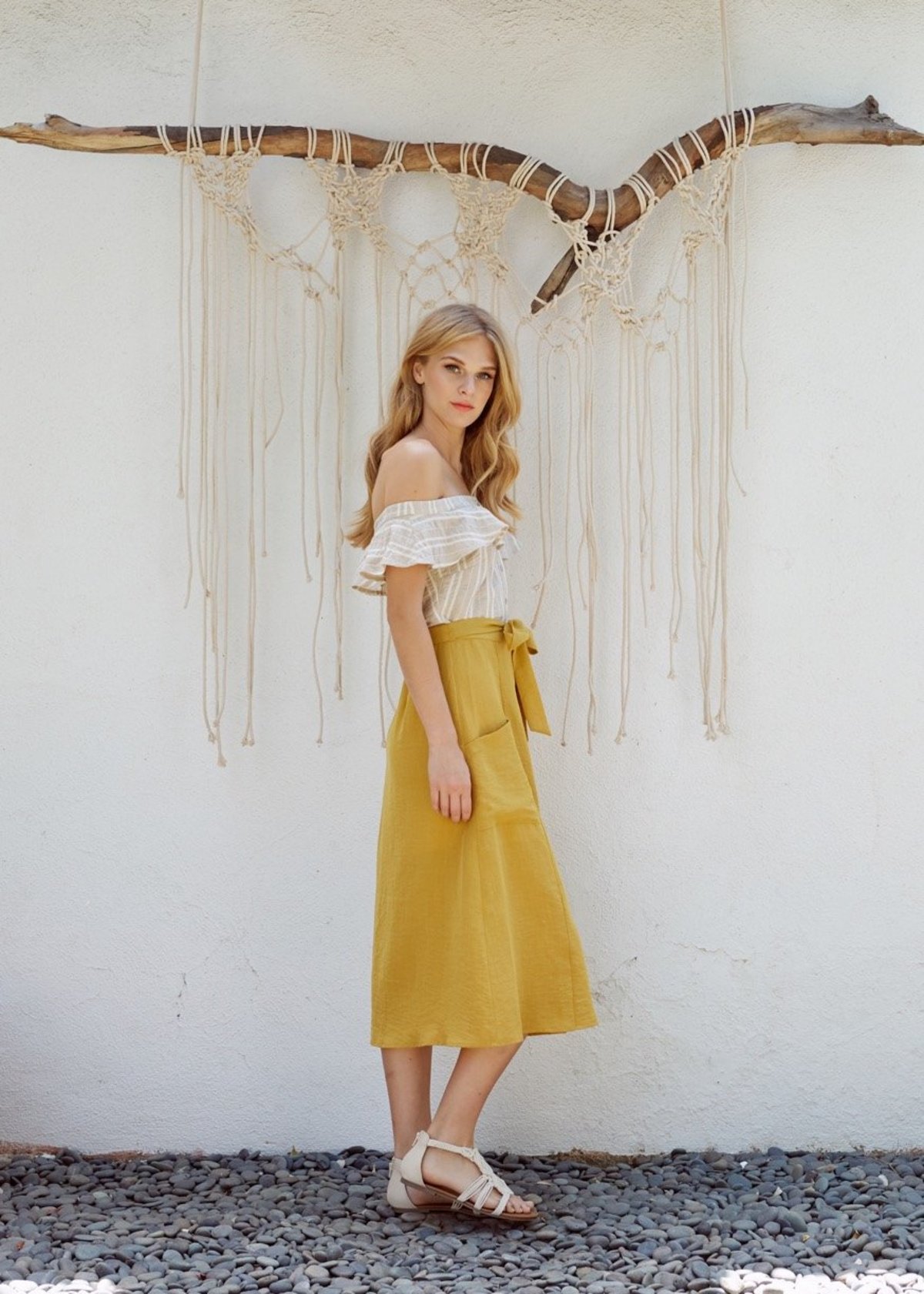 ワンピース CARAVANA Women Mid Skirts YATZIL STRAW YELLOW mode-split-side-midi-skirt-