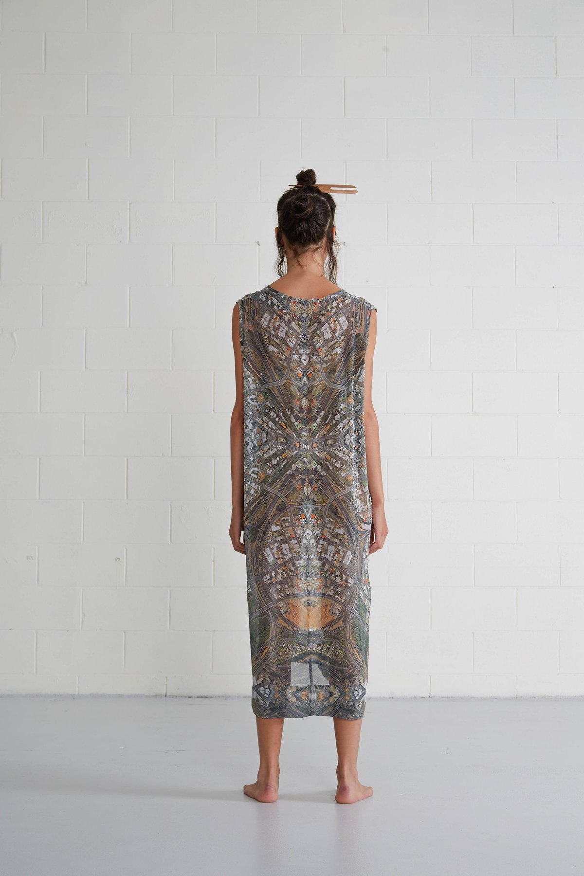 Lela Jacobs Singlet - K Road - Image 3 of 3