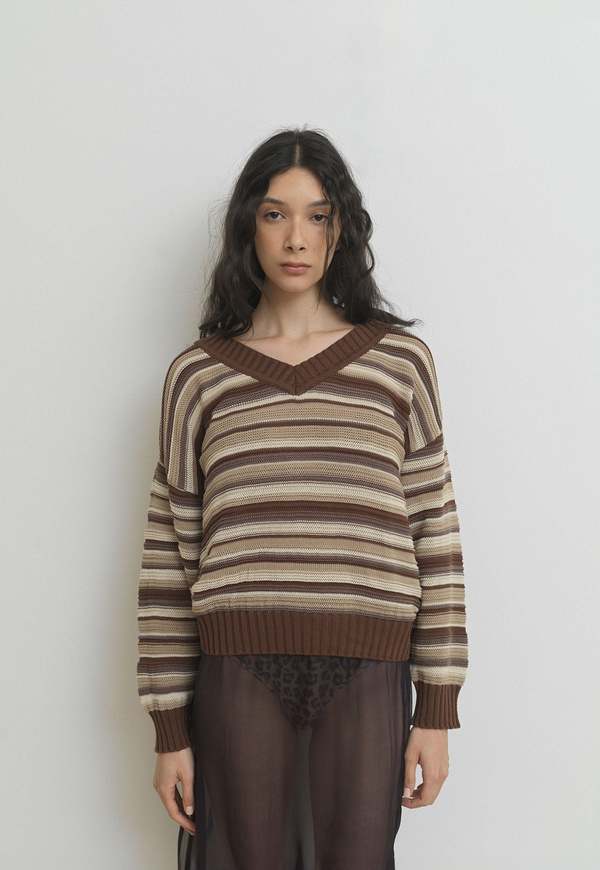 By Signe Oda V neck Sweater - Neutral