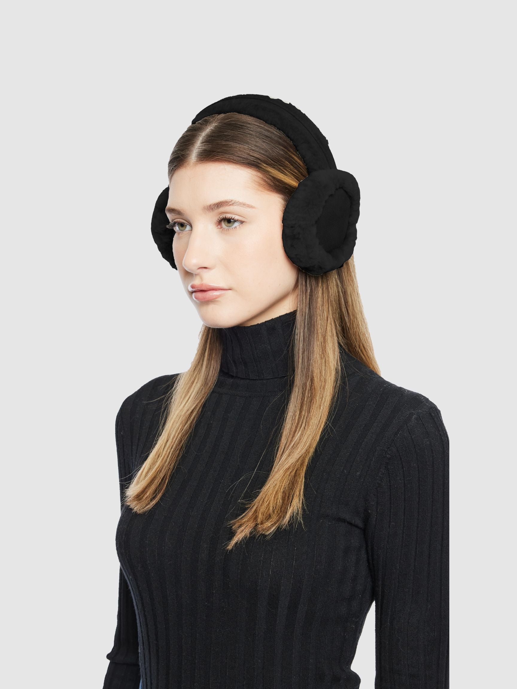Hiso Shearling Earmuff | Garmentory