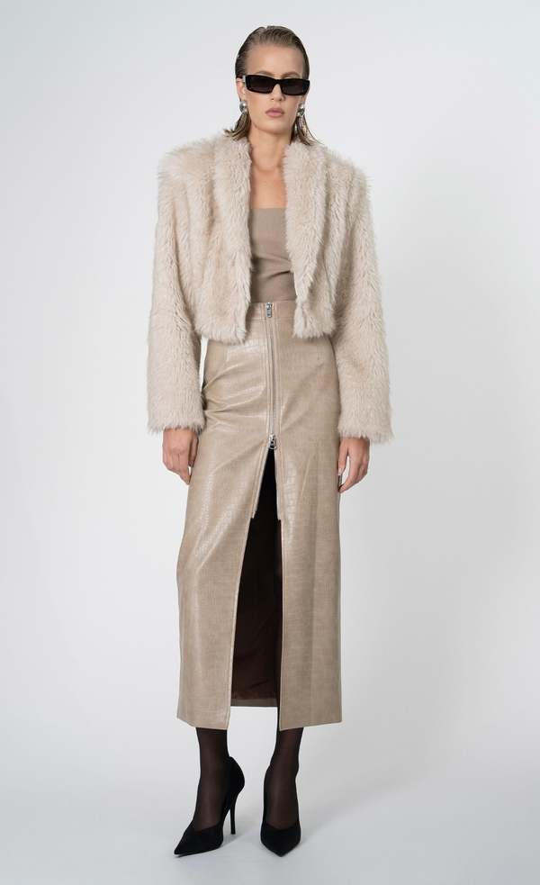 Nonchalant Label Uma Faux Fur Jacket - Ivory