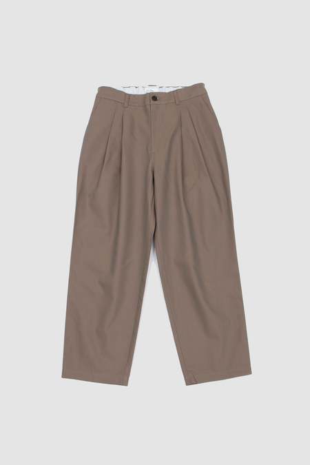スーツ SUPER FINE WOOL COTTON TWILL SLACKS AURALEE SUPER FINE WOOL COTTON TWILL SET-UP – Chum!