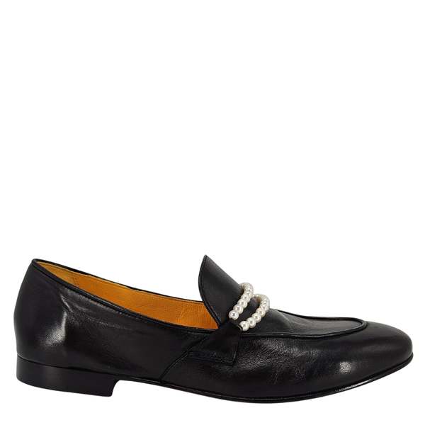 Madison Maison Pearl Flat Loafer - Black