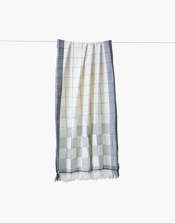 World of Crow Classic Ivory Block Stole