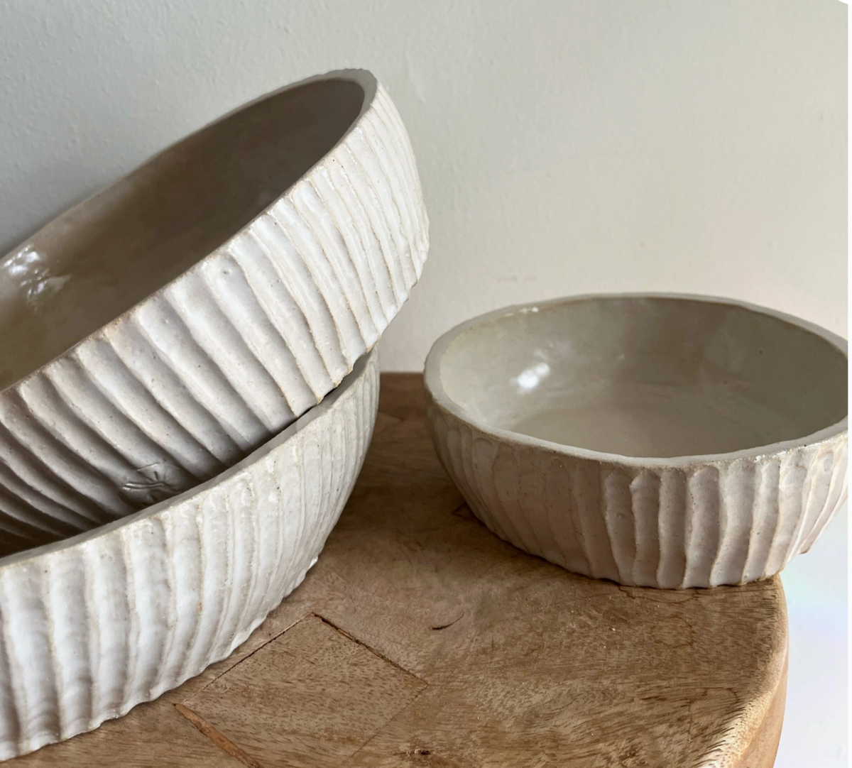 Salto Ribbed Serving Bowls - Image 3 of 3