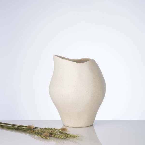DinaDecor Mosco Cream Vase