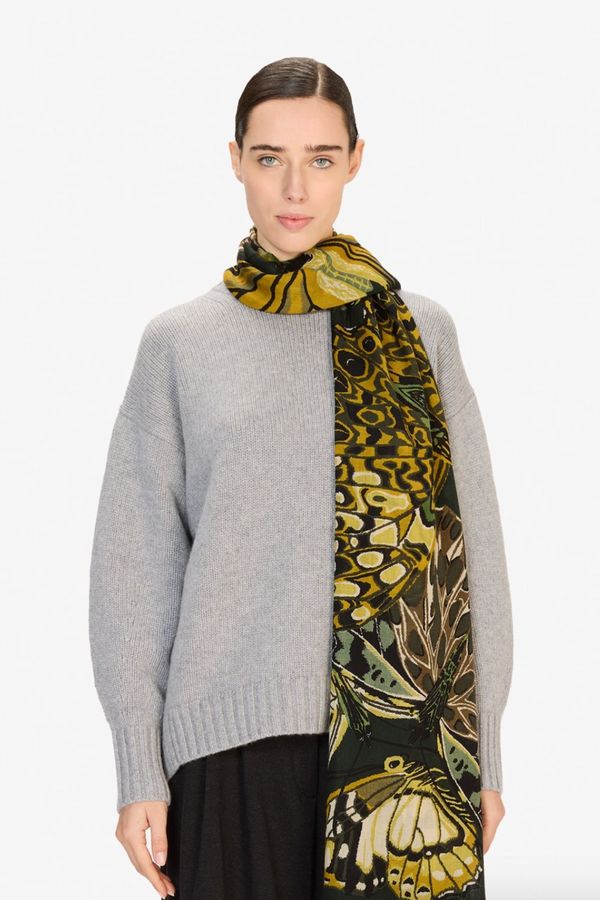 Inoui Editions 70 Papillons Scarf