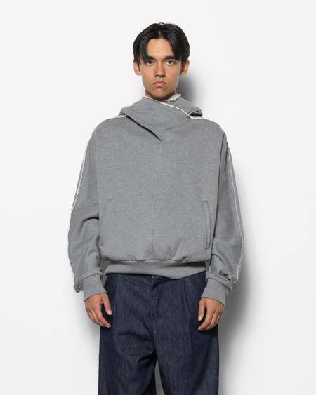 トップス namacheko 22aw TILGATH CREWNECK Tilgath Crewneck in Navy – SVRN