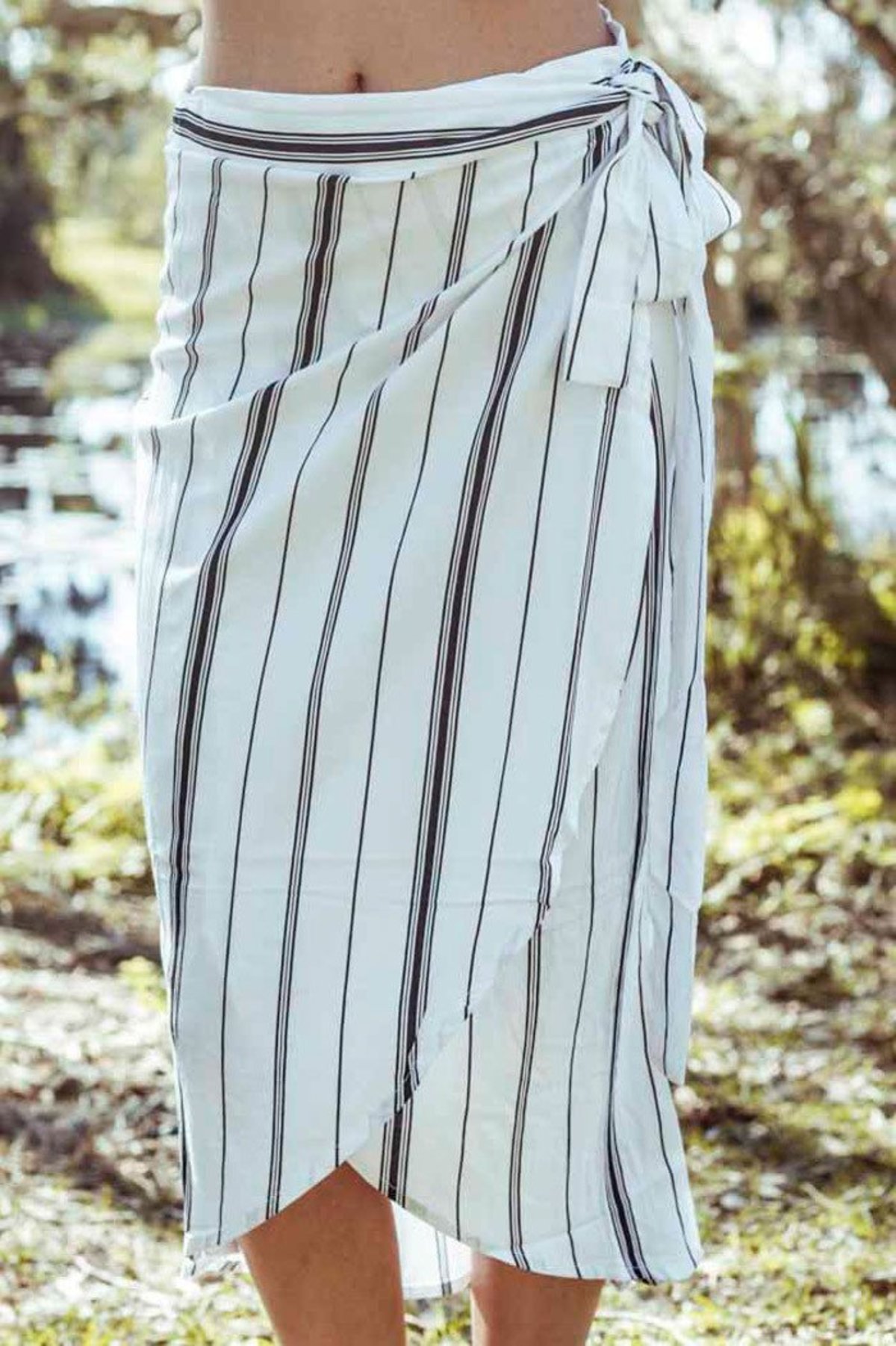 新品Acetate narrow skirt venica Venica(ヴェニカ)｜Acetate narrow skirt/black の通販