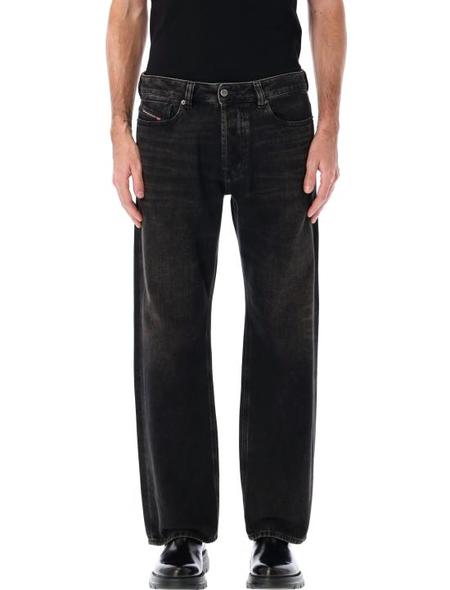 DIESEL Straight jeans D-Fish Oghaa - Black Wash | Garmentory