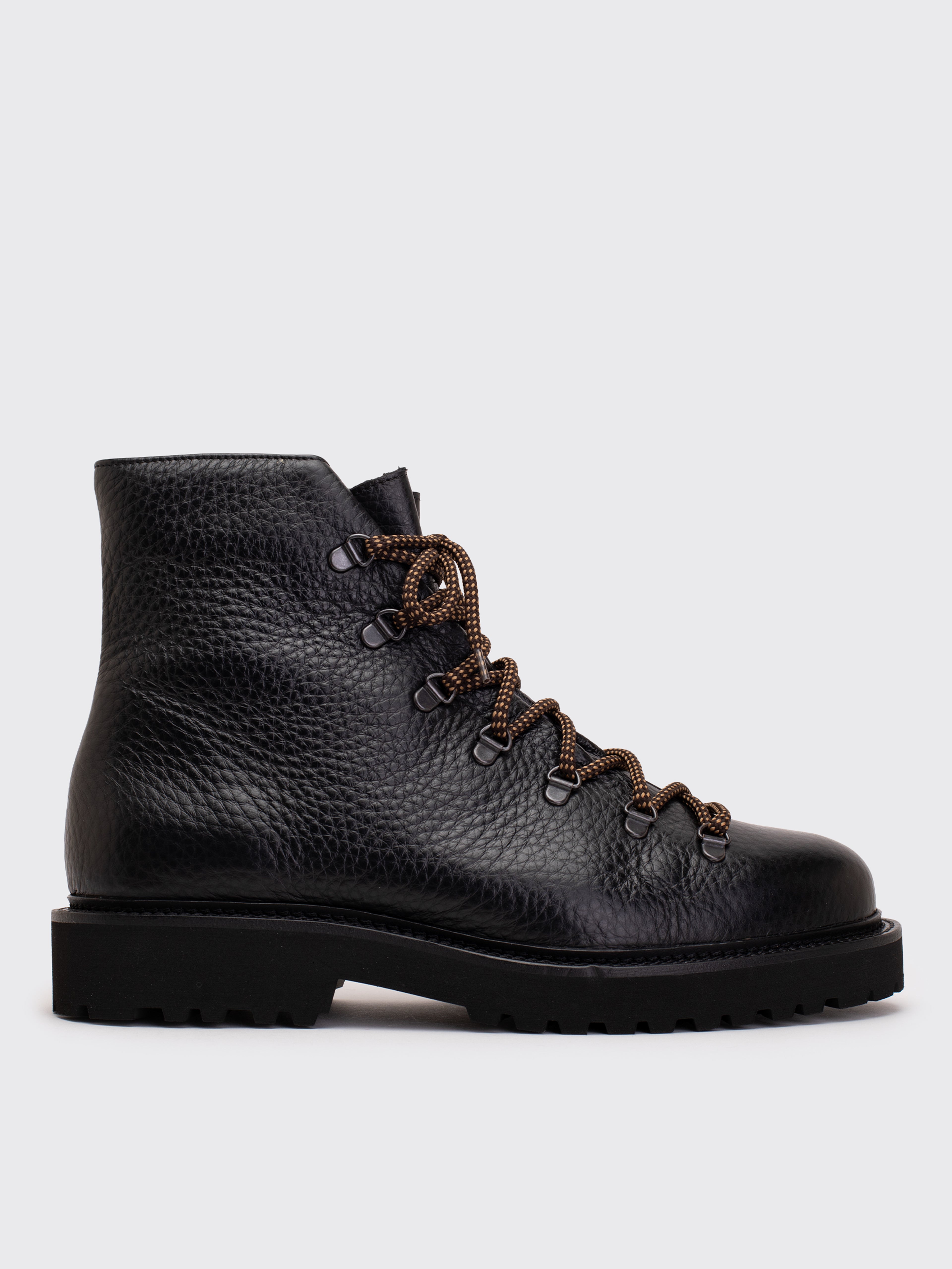 Jacques Soloviere Magnus Shoe - Black | Garmentory