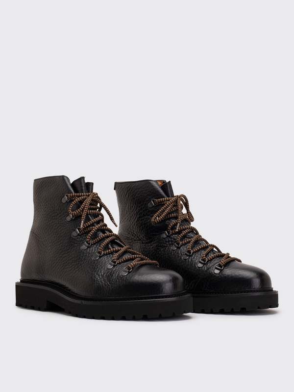 Jacques Soloviere Magnus Shoe - Black | Garmentory