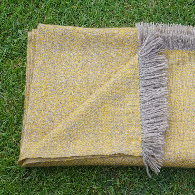 World of Crow Herringbone Khaki Muffler