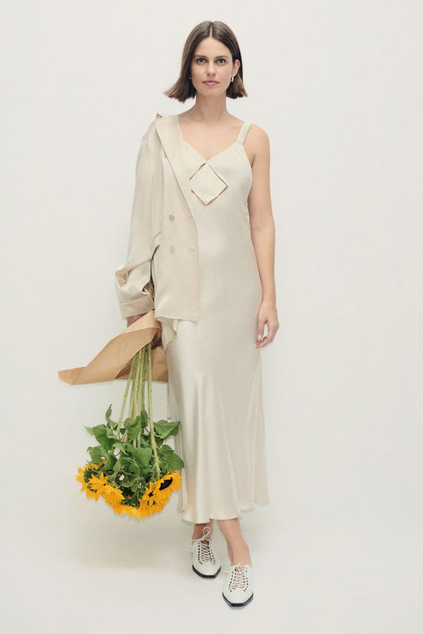 Silk Laundry Diamond Deco Ruched Dress - Hazelnut