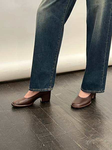 grounds Moopie Pumps - Red Blood | Garmentory