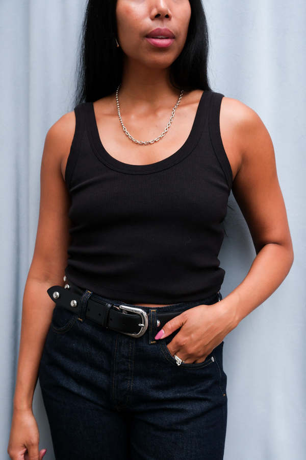 soldout.nyc Cropped Scoop It Up Tank - Black