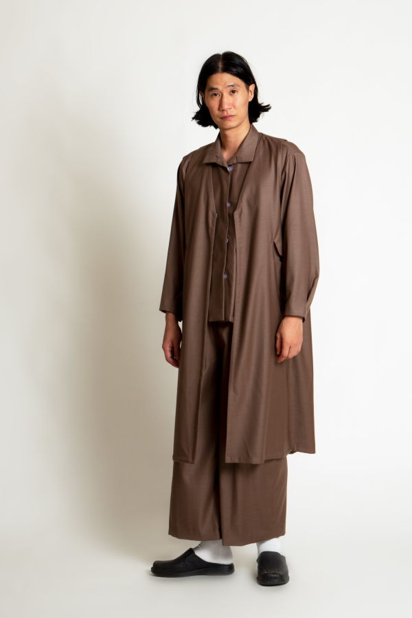 KAAREM Sarga V-Neck Long Vest Jacket