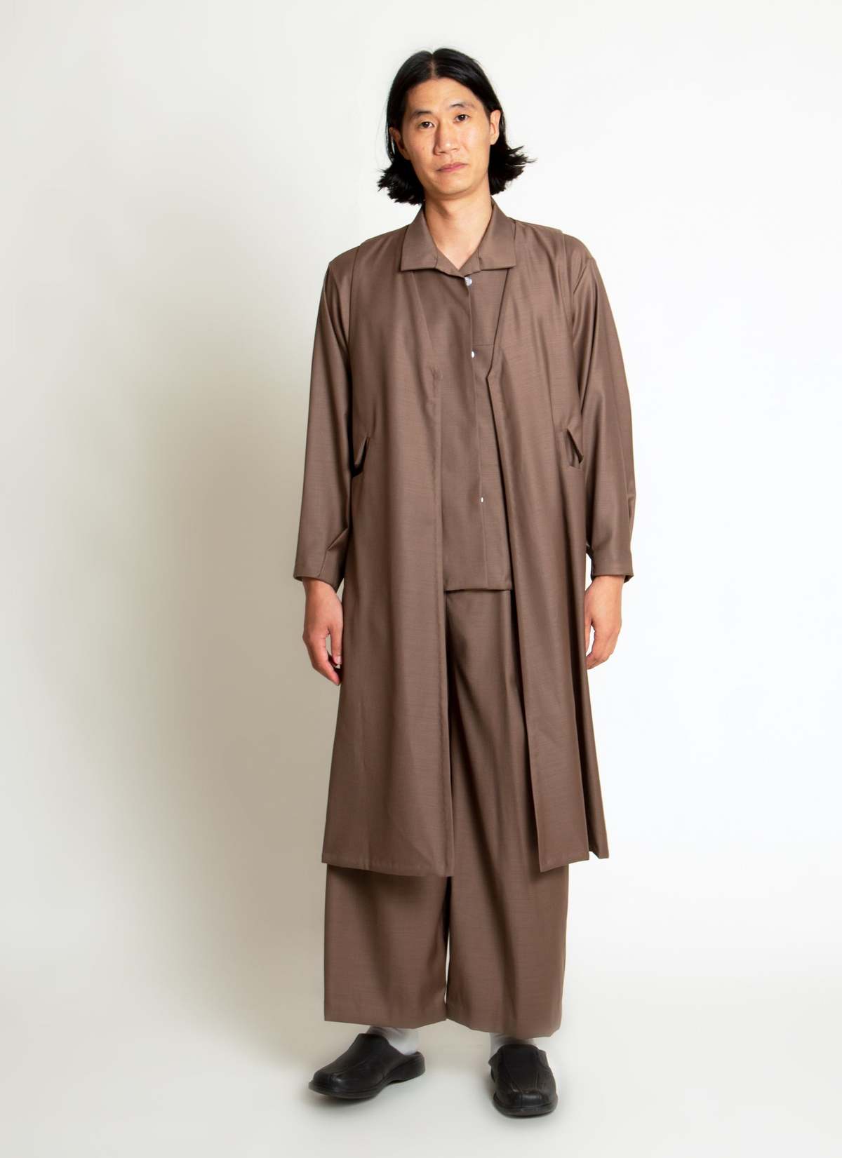 KAAREM Sarga V-Neck Long Vest Jacket - Image 5 of 5