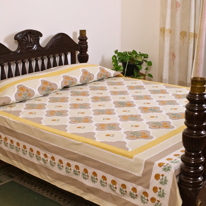 Mela Artisans Marigold Bed Cover (60" x 90")