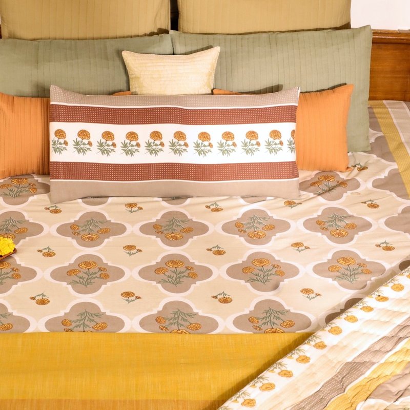 Mela Artisans Marigold Bed Cover (60" x 90")