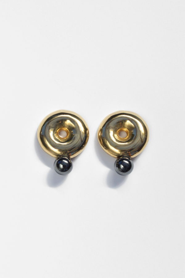 Tiro Tiro Albers Earrings in Hematite