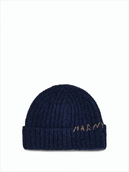 Maison Margiela Beanie - Bordeaux | Garmentory Maison Margiela Beanie - Bordeaux | Garmentory